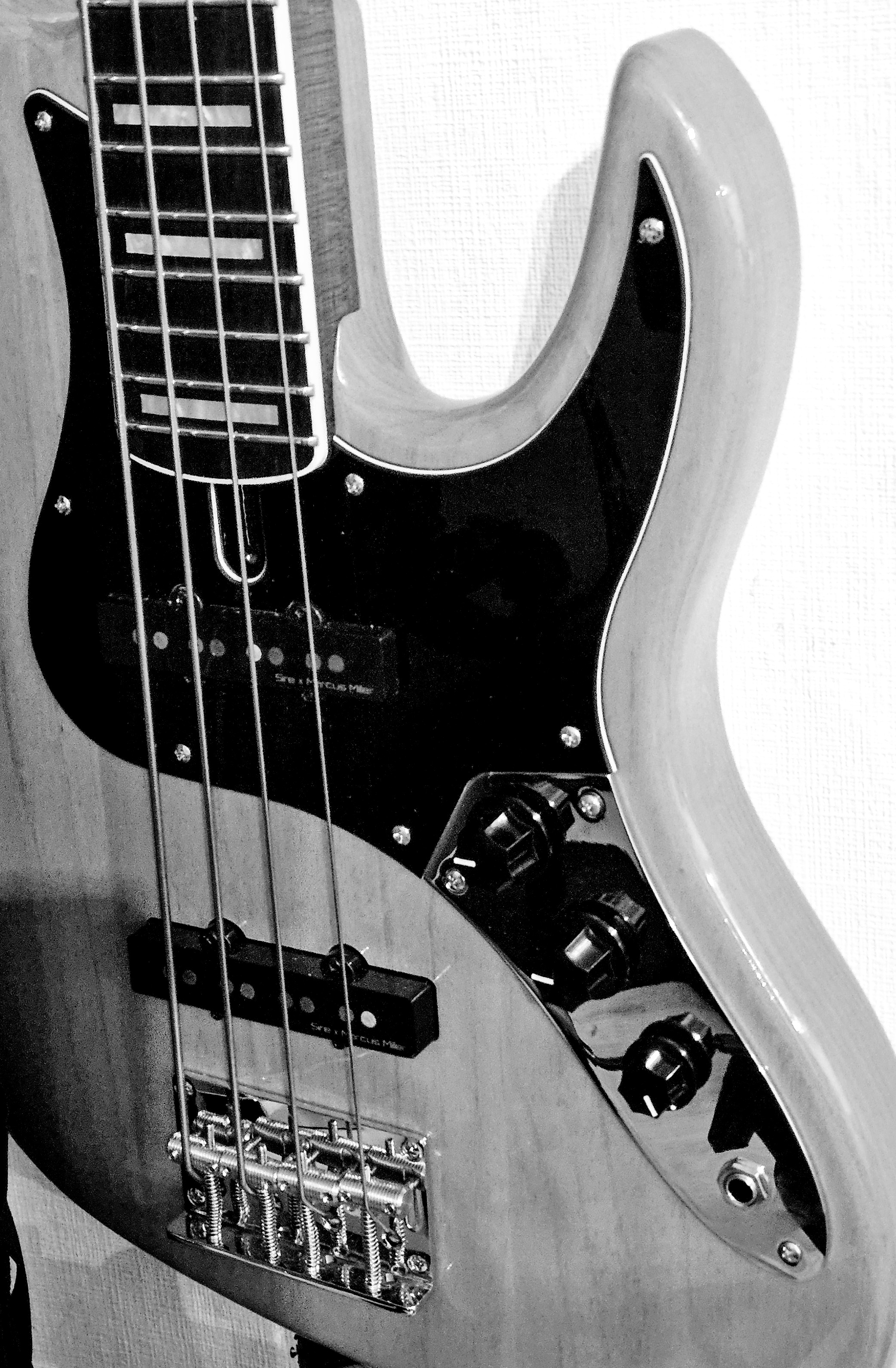 Kleinanzeige Bassist sucht Band - Bild 1