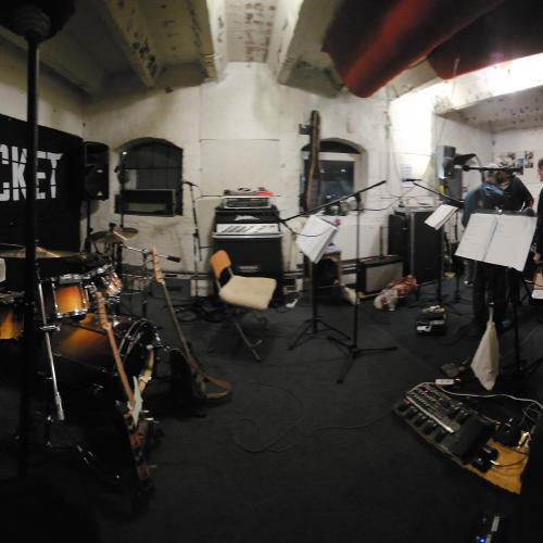 Kleinanzeige Sänger/in von Hobby-Coverband (65+/-) in Hamburg-Billstedt gesucht - donnerstags 15.30-20 Uhr - Bild 1