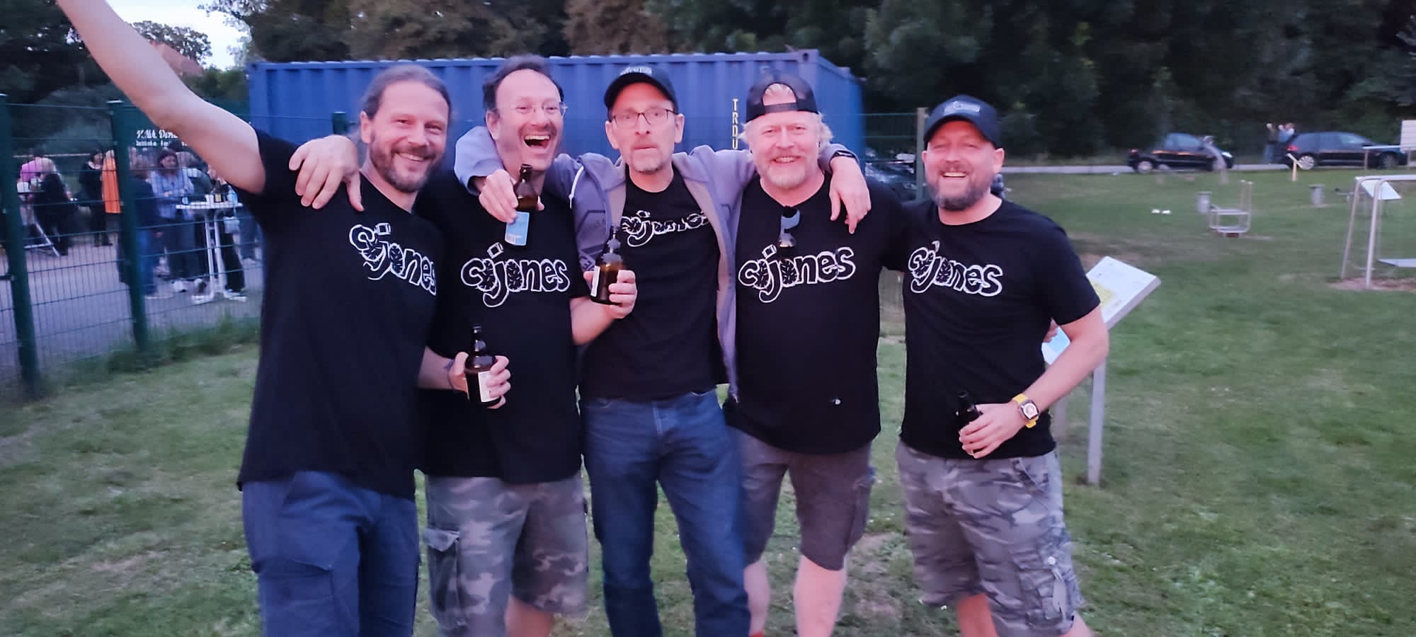 Kleinanzeige Lead Gitarrist gesucht - Bild 1