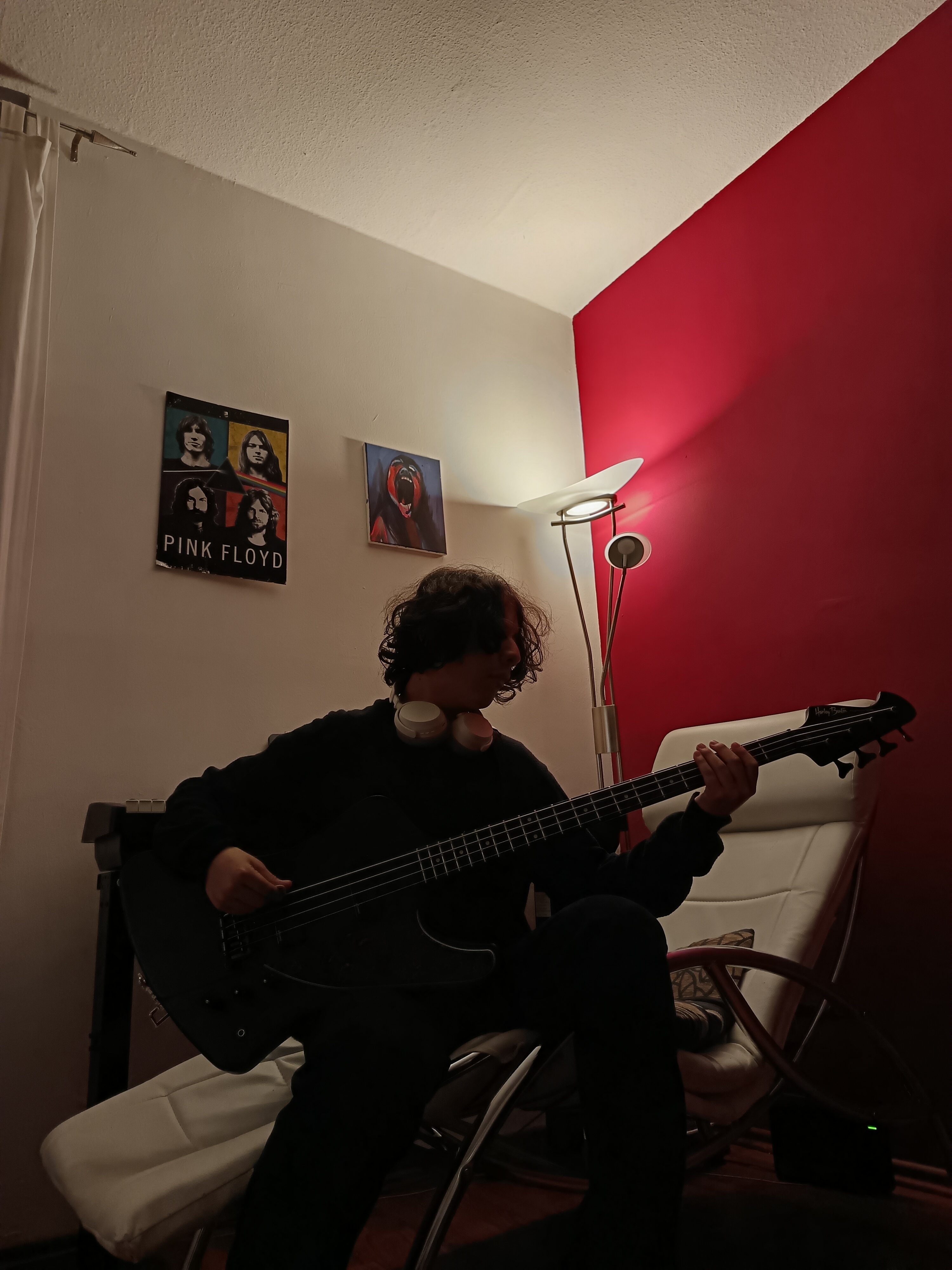 Kleinanzeige Suche Musiker für ein Experimenteles Post-Rock/ Ambient Projekt - Bild 1
