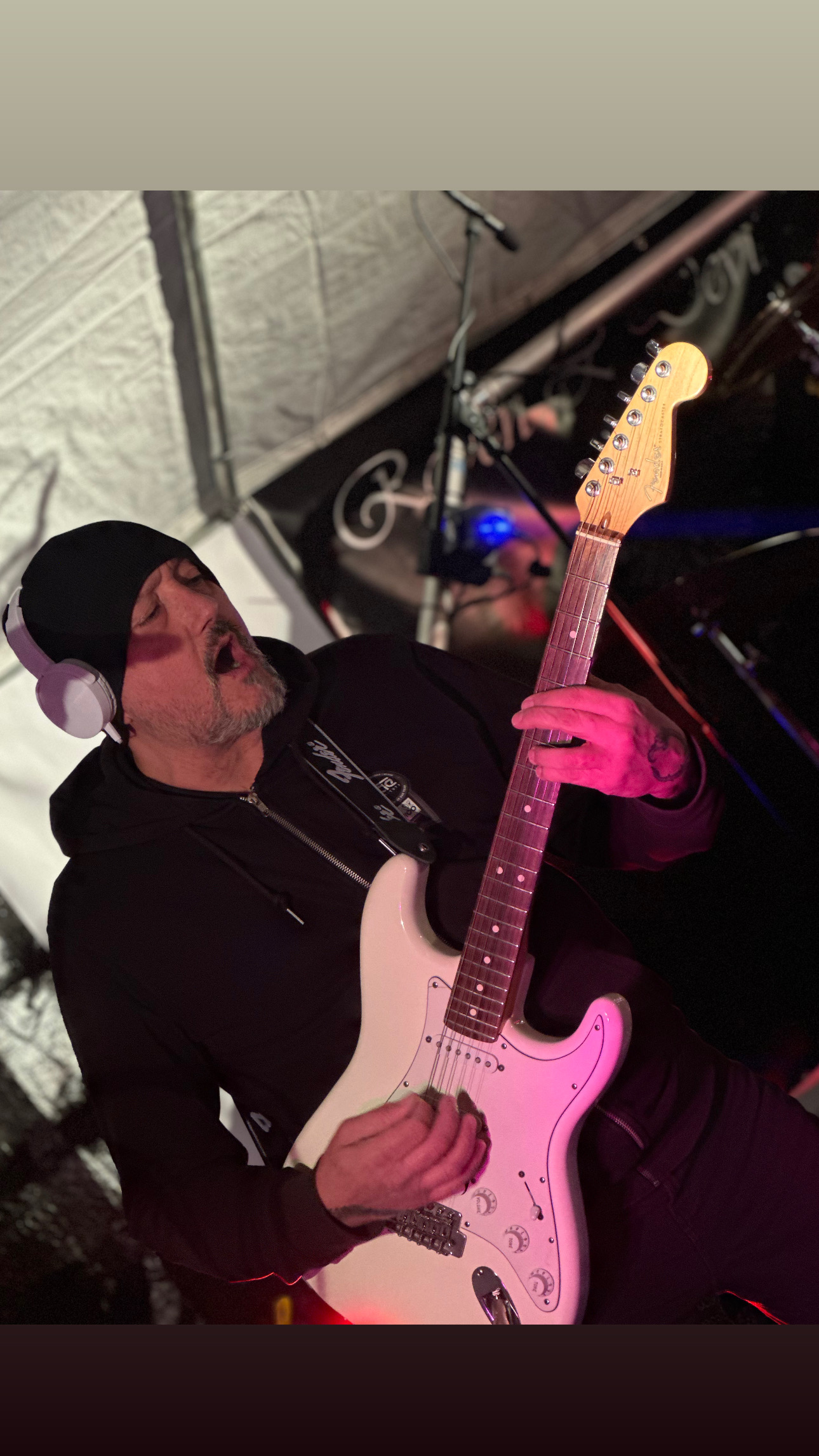 Kleinanzeige Suche Band oder Mitmusiker für Coverband - Bild 1