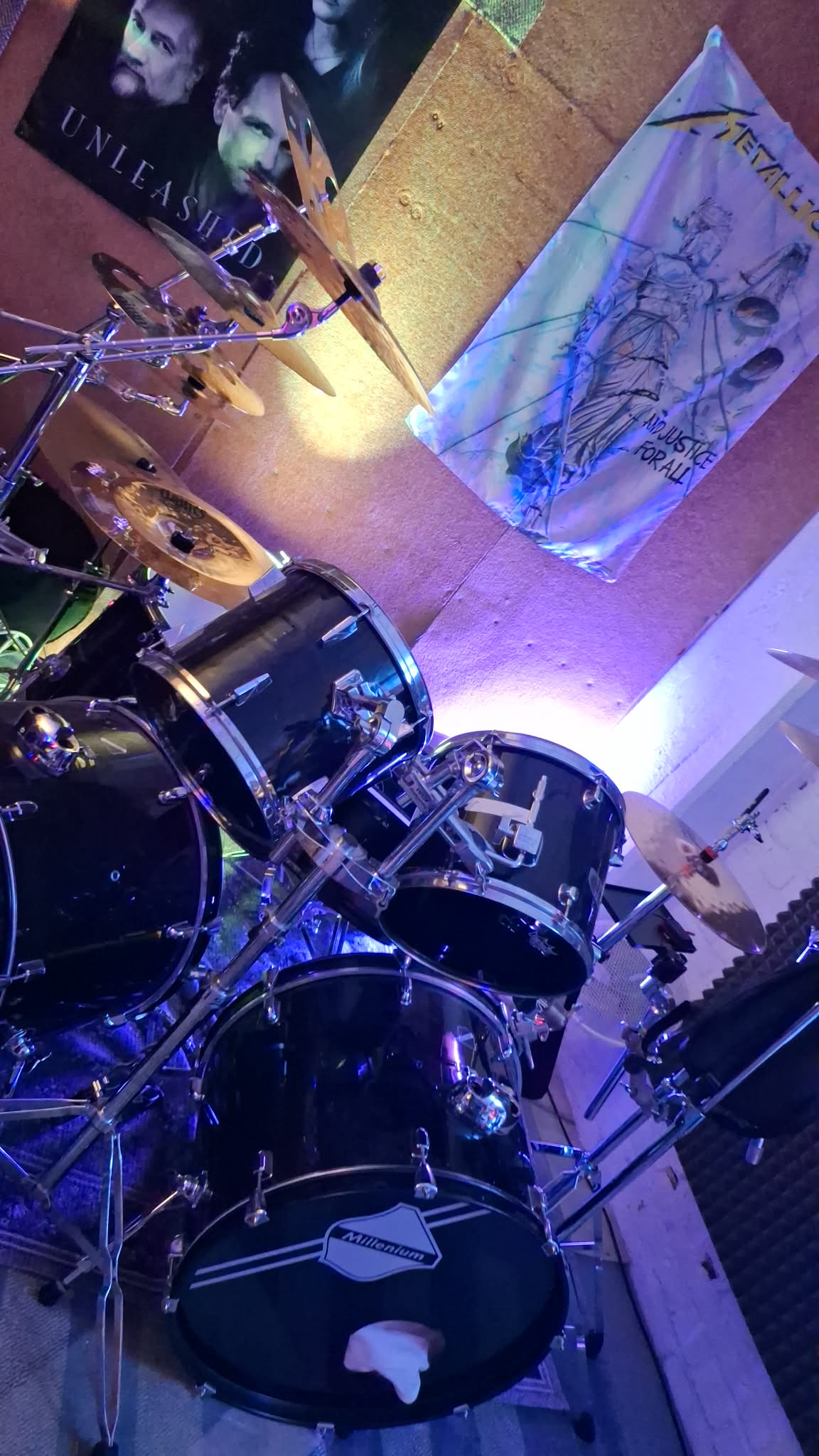 Kleinanzeige Bassisten (W/M/D) für Metallica Coverband aus Kassel  - Bild 2