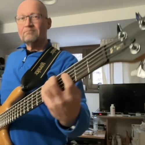 Kleinanzeige Bassist sucht Band - Bild 1