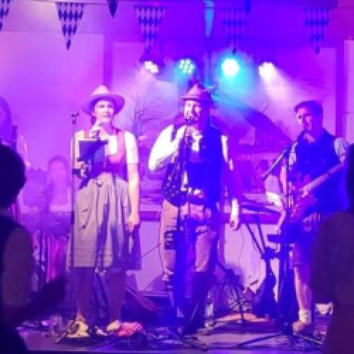 Kleinanzeige Cover-/Party- und Kirchenband sucht Schagzeuger/in - gerne mit Gesang (kein Muss) - Bild 1