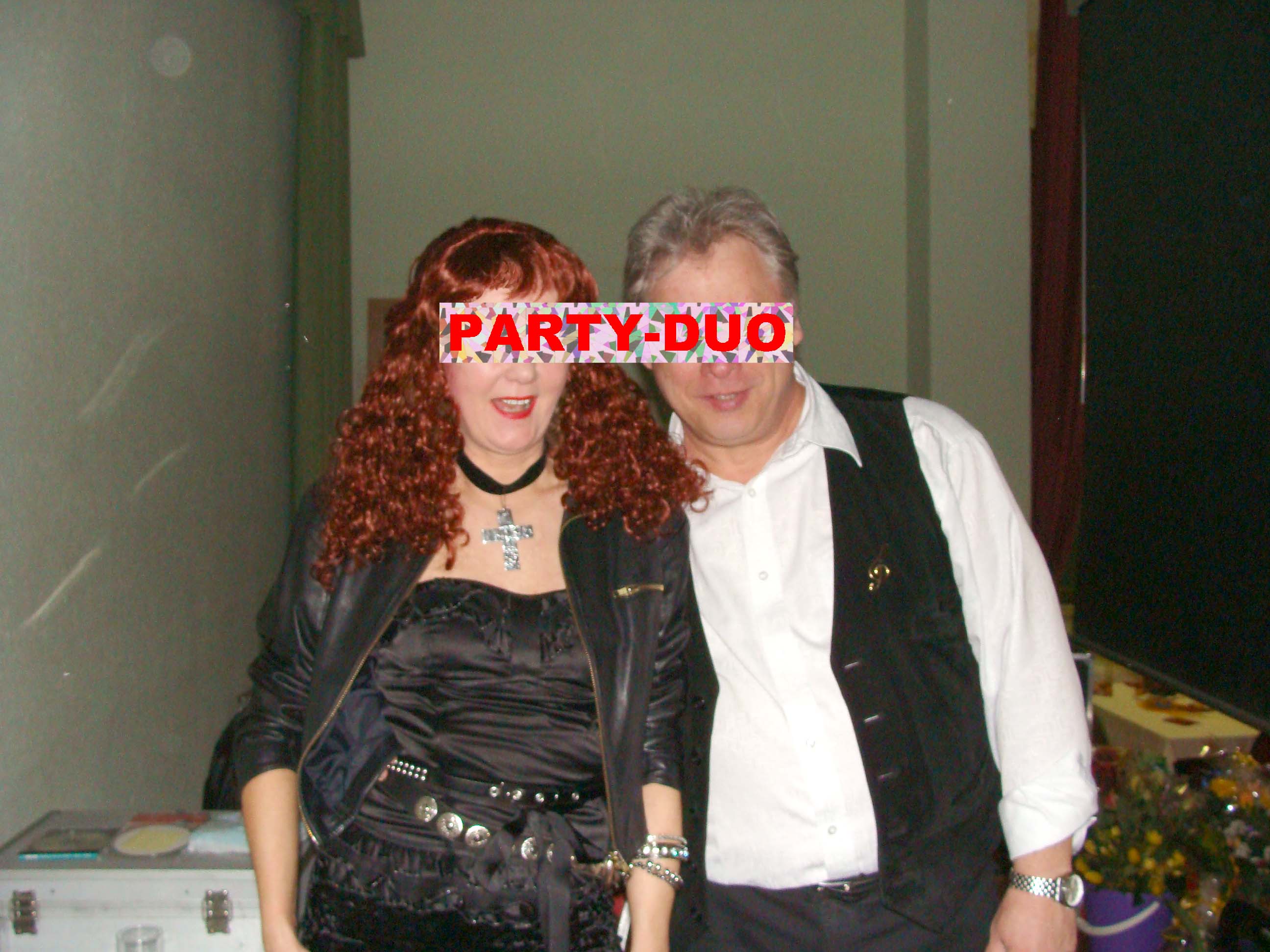Kleinanzeige Sängerin gesucht für Cover-Duo Tanz-/Party-/Rock-/Popmusik Südberlin - Bild 1