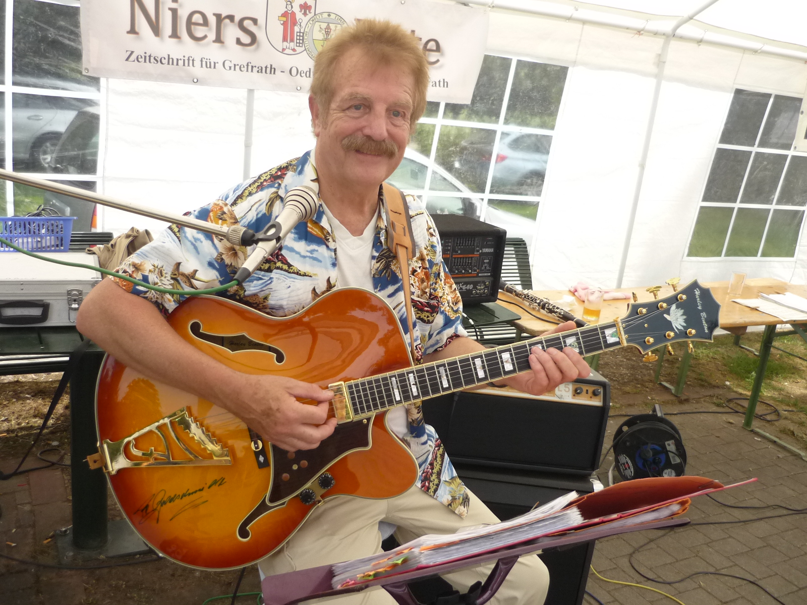 Kleinanzeige Jazzgitarrist - Bild 3