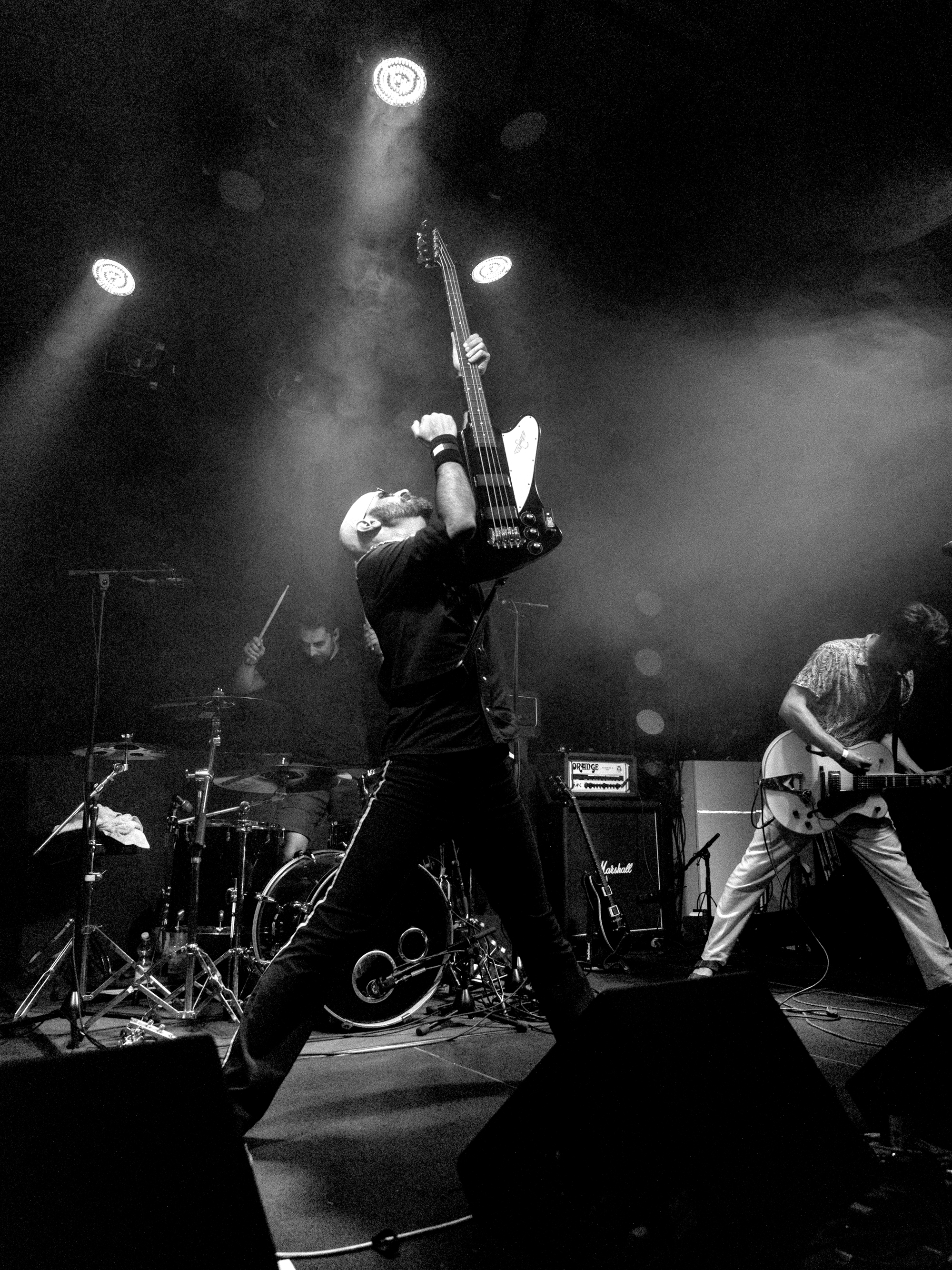Kleinanzeige Bassist sucht Band - Bild 1