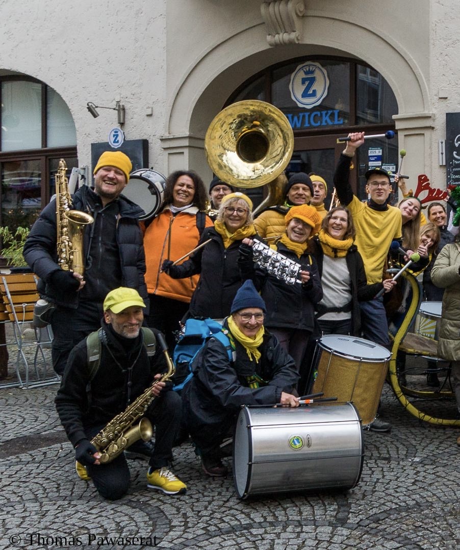 Kleinanzeige Drumadama sucht Bläser - Bild 2