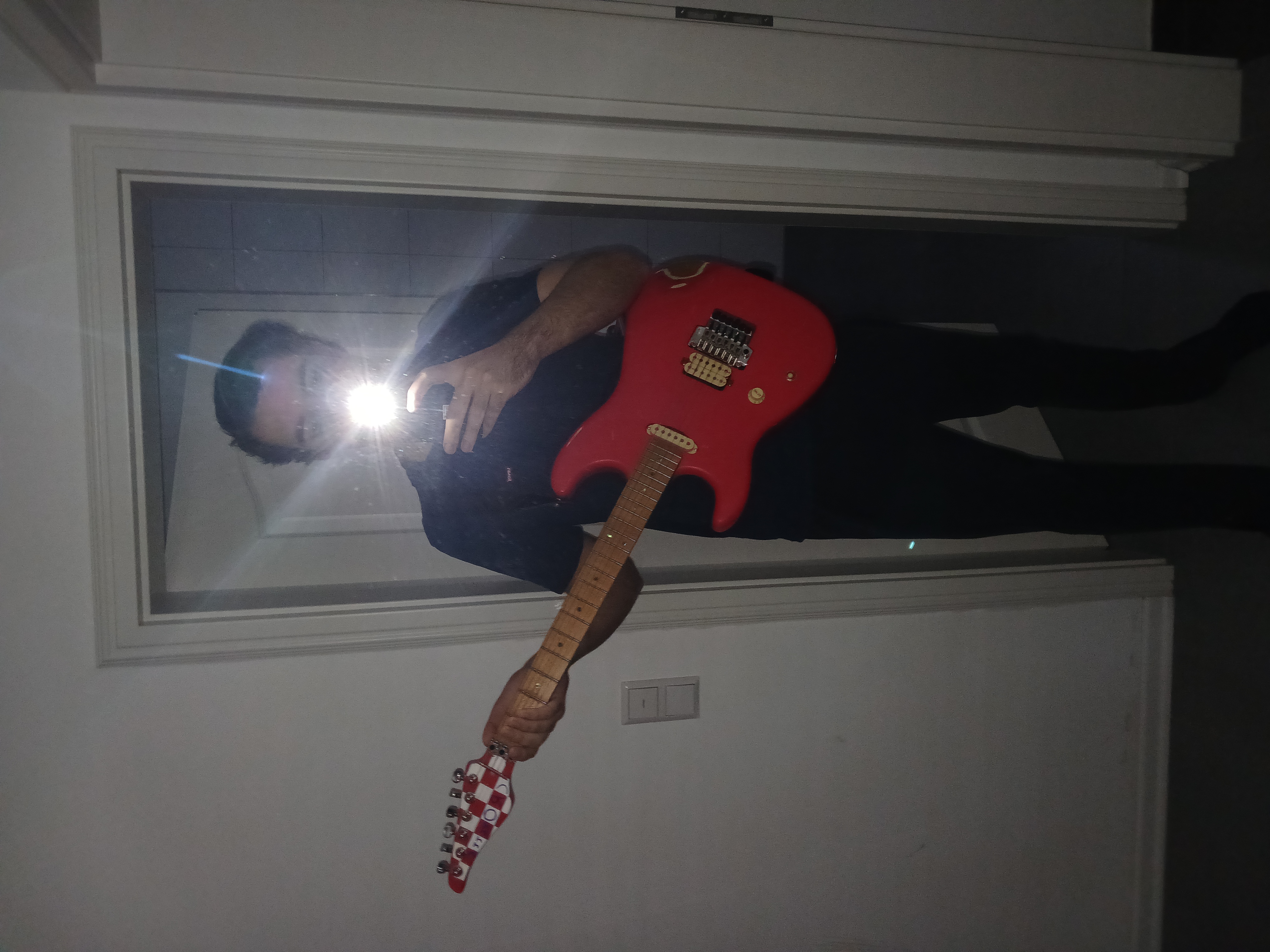 Kleinanzeige Metal Gitarrist sucht Band/Musiker - Bild 1
