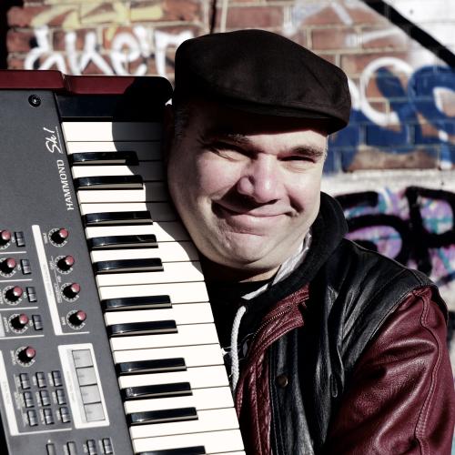 Kleinanzeige Erfahrener Keyboarder/Pianist/Orgler Anfang 50 sucht Soul / R&amp;B, Rock, Blues, Jazz, etc. - Bild 1