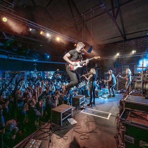 Kleinanzeige Frontfrau für professionelles Folk Punk Projekt Liebe &amp; Krawall - Bild 3