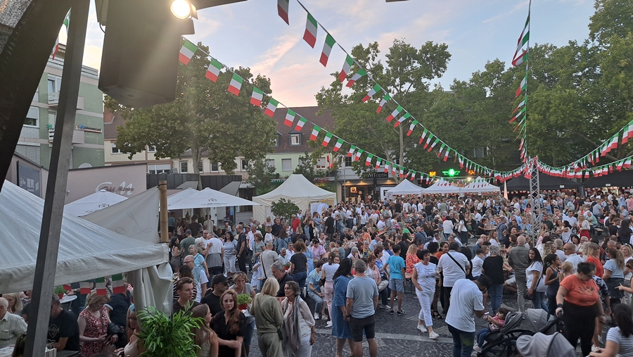 Band NoiMusica Italienische Band Internationale Live Muisik für jedes Event buchbar! aus Ludwigshafen - Bild 3