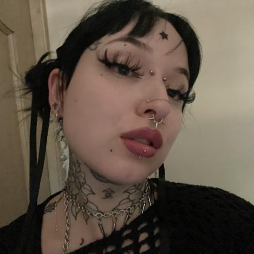 Kleinanzeige Sängerin (23) sucht Band/Projekt im Raum Schwelm + Umgebung - Bild 1