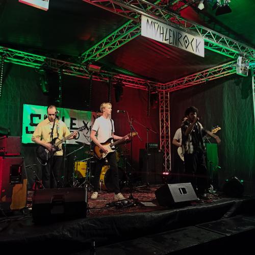 Kleinanzeige Pop-Punk Band sucht erfahrenen E-Gitarristen - Bild 3