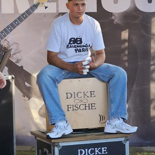 Kleinanzeige Ich suche eine Band als cajon spieler  - Bild 2