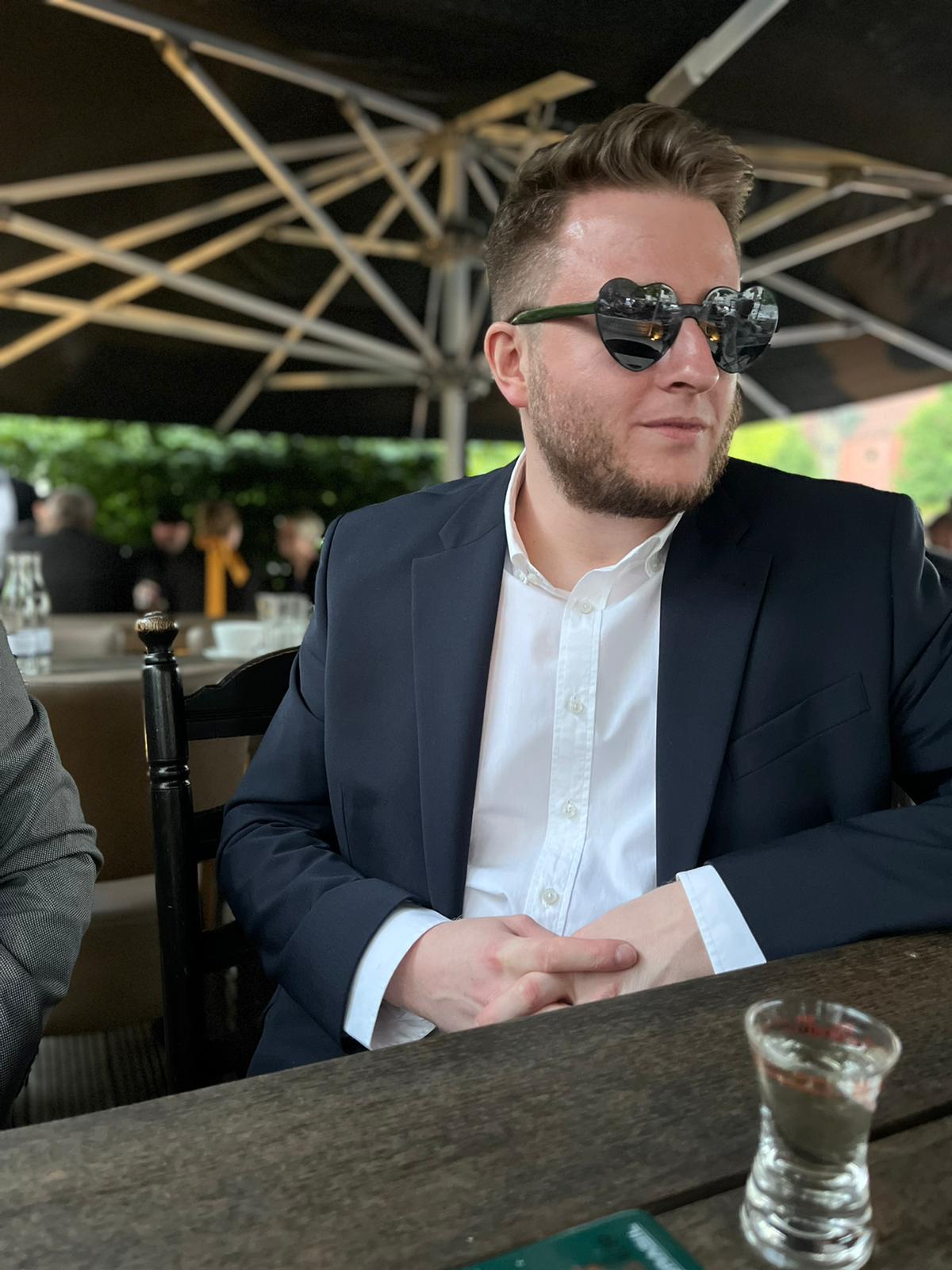 Kleinanzeige 22769 Hamburg-Altona – Sänger gesucht für Rock / Alternative / Crossover - Bild 2