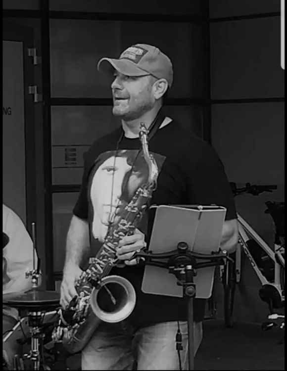 Kleinanzeige Saxophonist sucht Band - Bild 1