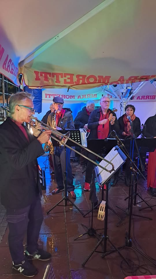Kleinanzeige Band sucht Percussionist*in - Bild 1