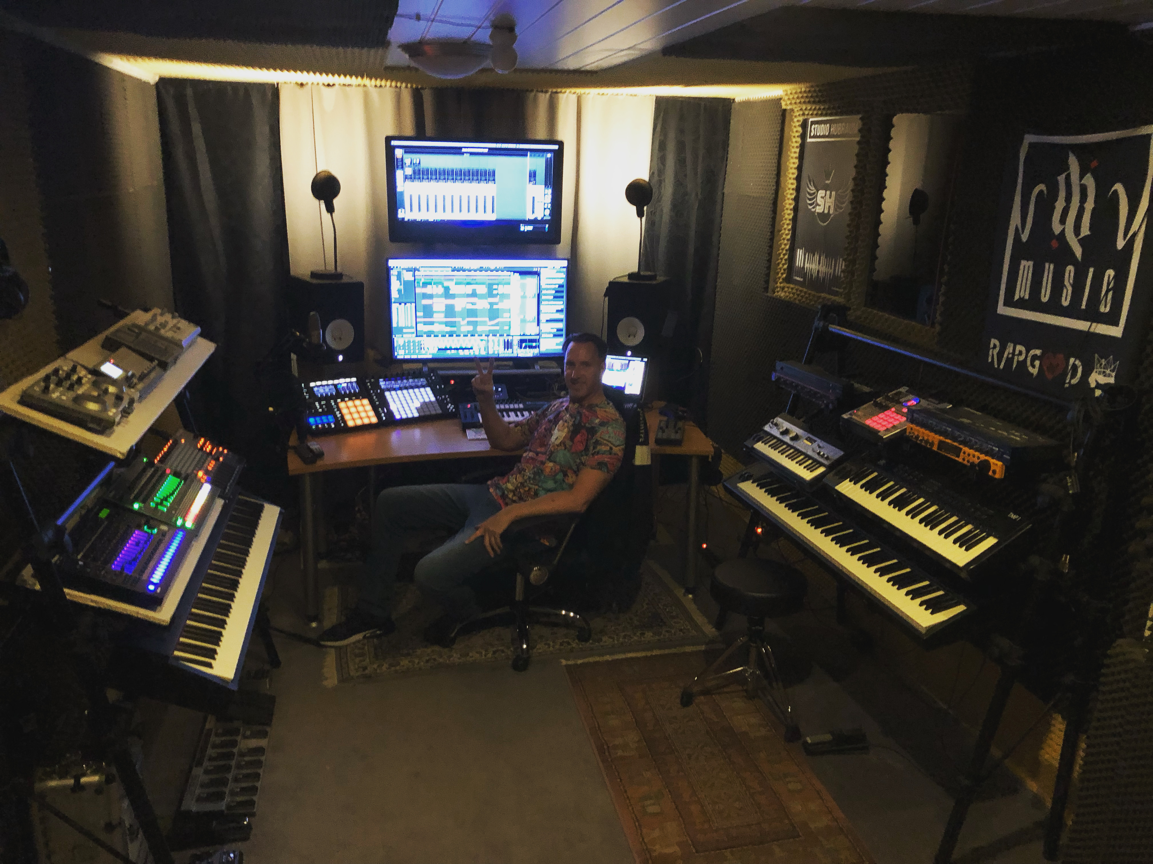 Kleinanzeige Sänger / Sängerin / Co Producer / Mixing Mastering - Bild 1