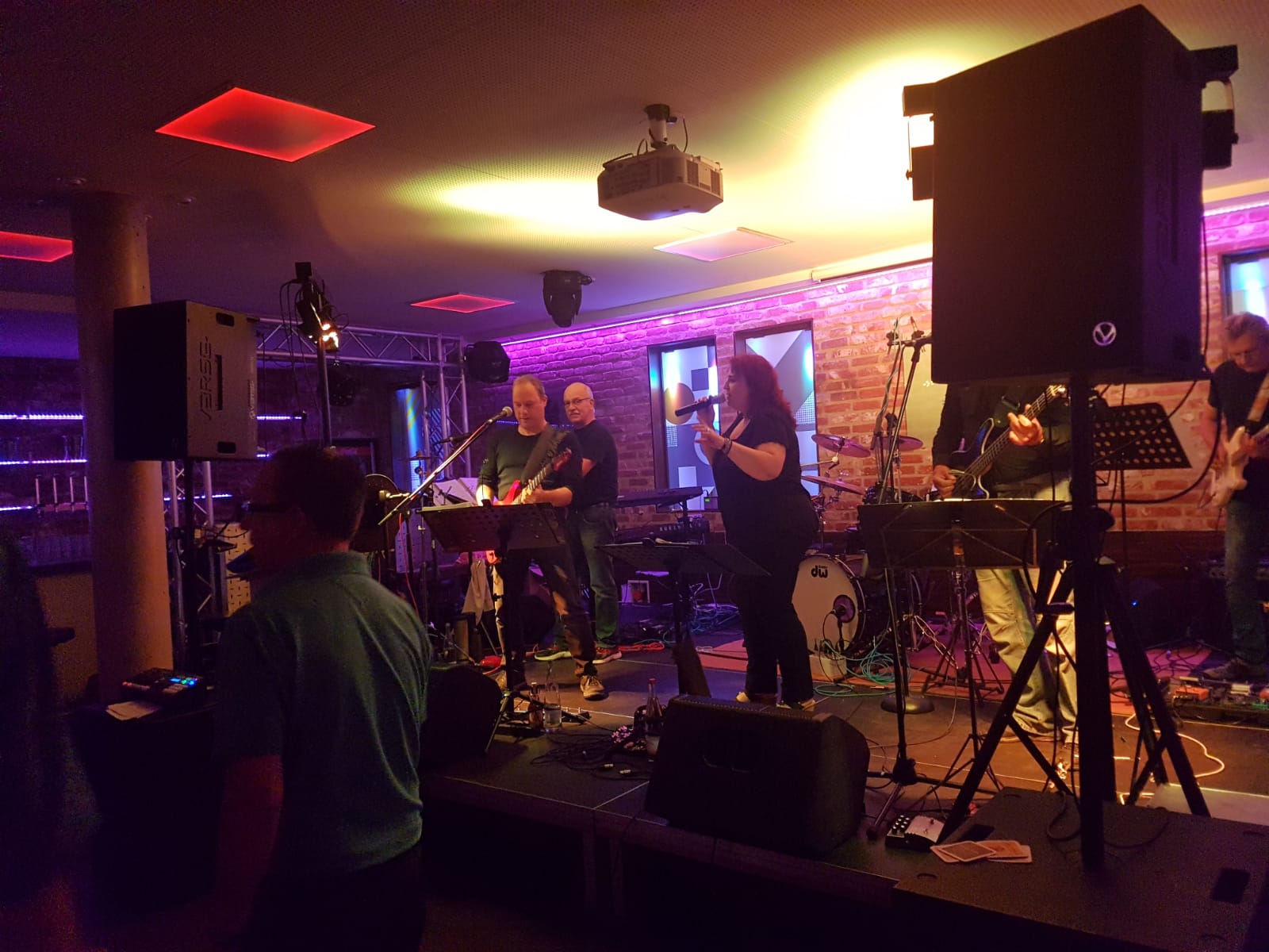 Kleinanzeige Bassist/Bassistin gesucht - Bild 3