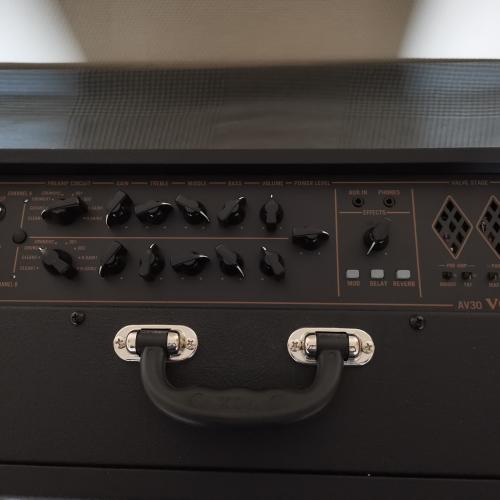 Kleinanzeige Gitarrenverstärker zu verkaufen - Bild 1