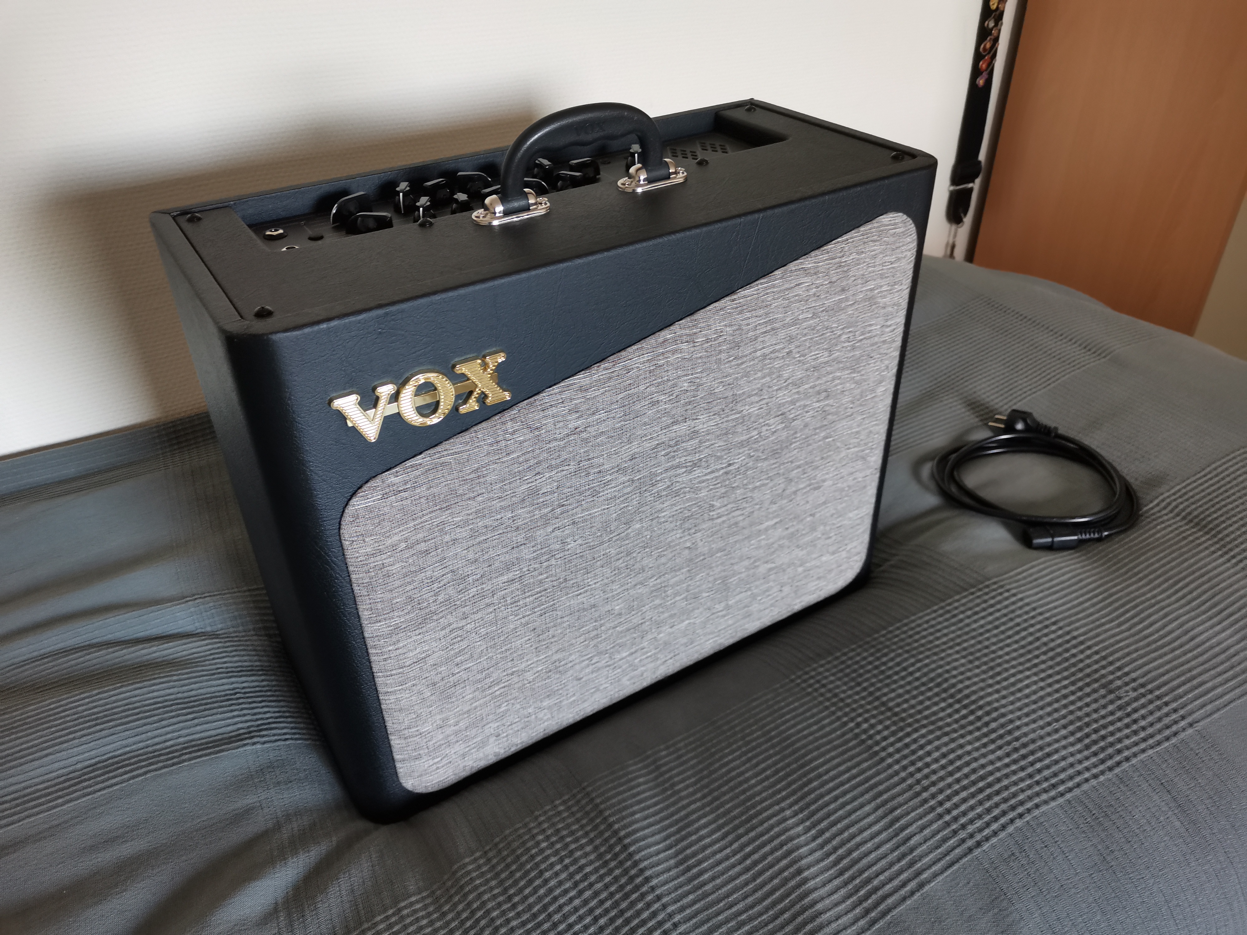 Kleinanzeige Gitarrenverstärker zu verkaufen - Bild 2