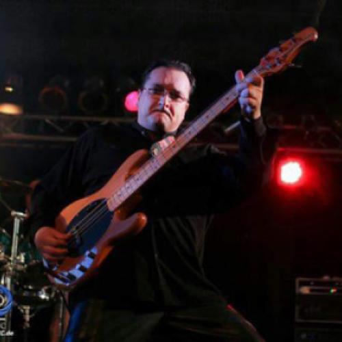 Kleinanzeige Bassist sucht Band - Bild 1