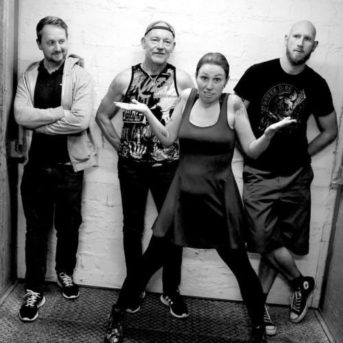 Kleinanzeige Drop A Brick sucht Gitarrist / Gitarristin (Metal, Alternative) - Bild 1