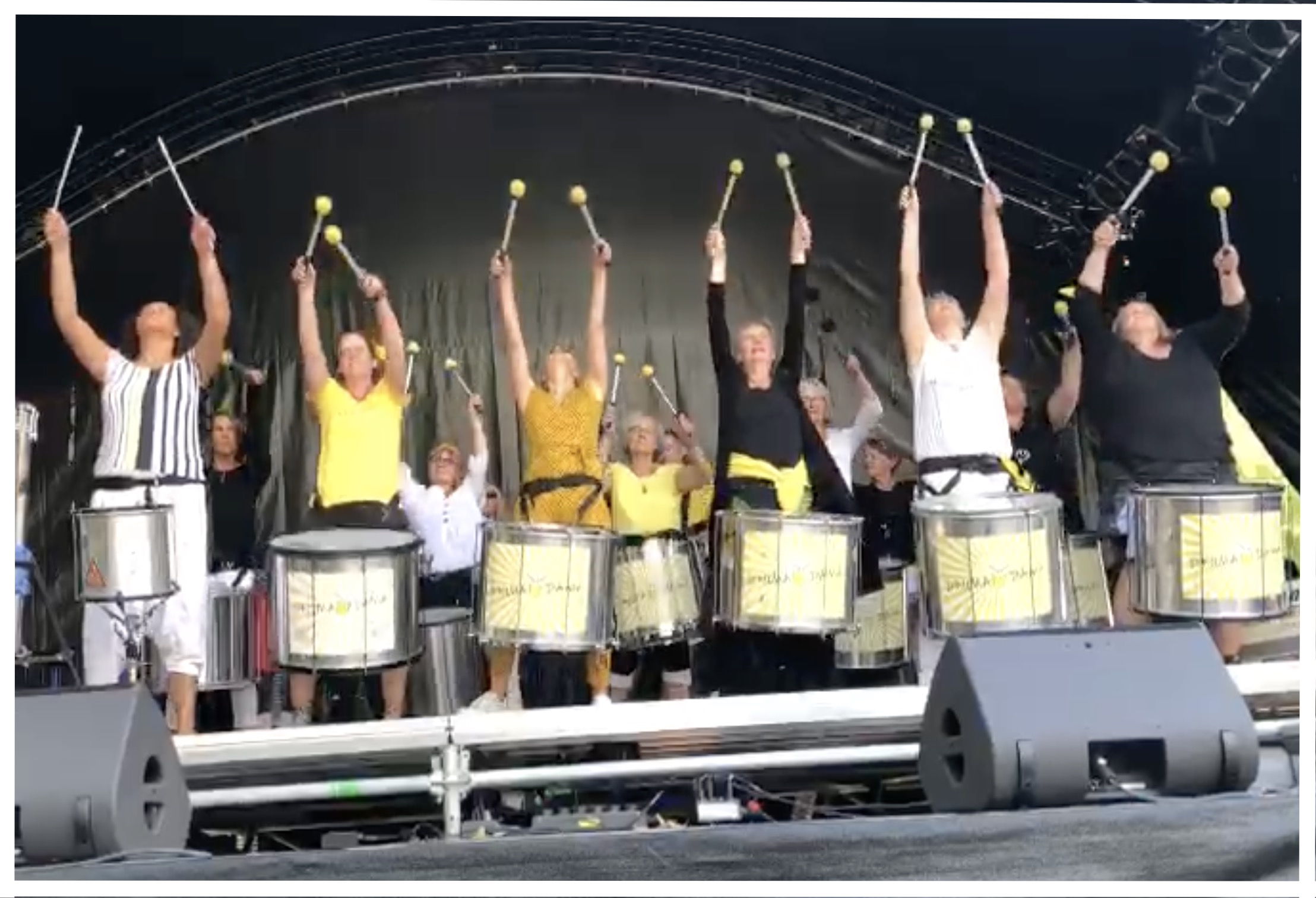 Kleinanzeige Drumadama sucht Bläser - Bild 1